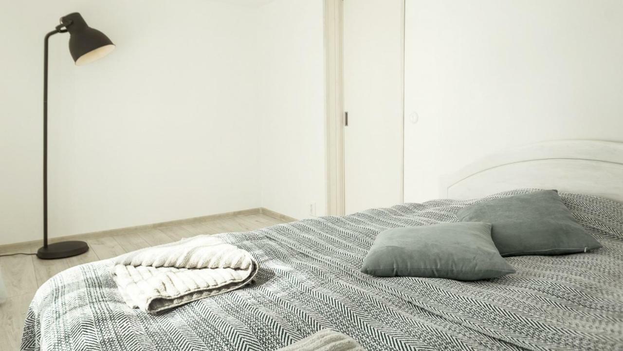 Best Stay- Paernu With Garden Bagian luar foto